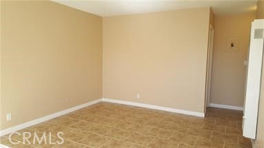 Detail Gallery Image 15 of 19 For 648 N Crescent Ave, San Bernardino,  CA 92410 - – Beds | – Baths