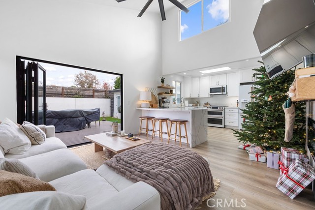 Detail Gallery Image 47 of 75 For 236 Camellia Ln, Costa Mesa,  CA 92627 - 5 Beds | 3 Baths