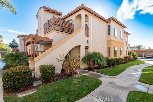 Detail Gallery Image 1 of 32 For 610 Sunrise Dr 6e,  Santa Maria,  CA 93455 - 3 Beds | 2 Baths