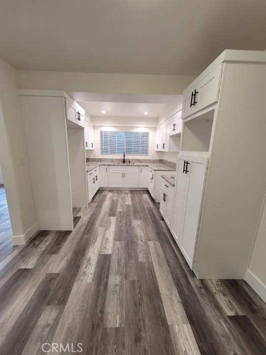 Detail Gallery Image 13 of 18 For 402 E Glendale Dr, Orange,  CA 92865 - 6 Beds | 4 Baths