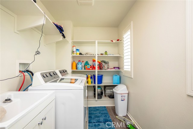 Detail Gallery Image 44 of 61 For 11703 Periwinkle Pl, Jurupa Valley,  CA 91752 - 5 Beds | 3 Baths