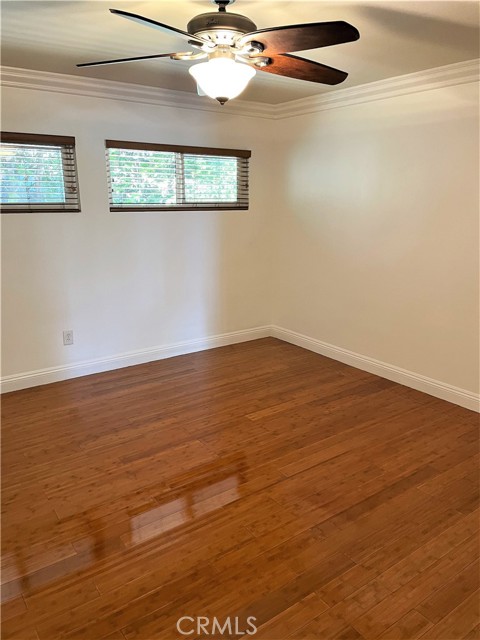 100 Cliff Drive, Laguna Beach CA: https://media.crmls.org/medias/ecb5a6b9-abe9-47fa-813b-983fae283b13.jpg