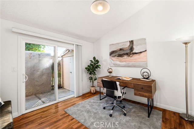 Detail Gallery Image 9 of 32 For 8641 Buena Tierra, Buena Park,  CA 90621 - 2 Beds | 2 Baths