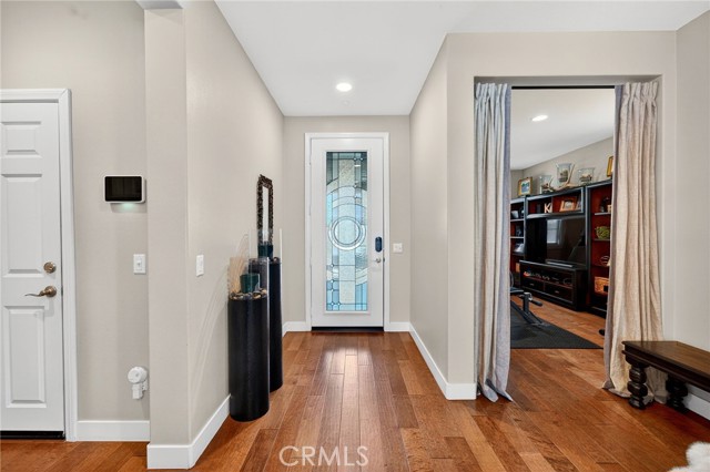 Detail Gallery Image 3 of 73 For 39060 Lonesome Spur, Temecula,  CA 92591 - 3 Beds | 2/1 Baths