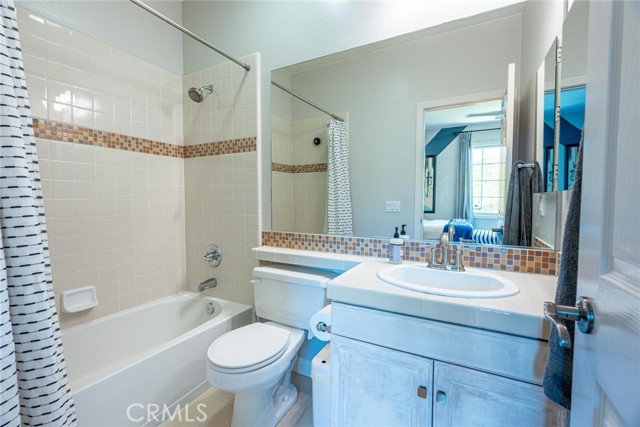 26941 Redwood Bluff Lane, Valencia CA: https://media.crmls.org/medias/ecb78331-b724-48b6-8e71-e65153652ebe.jpg