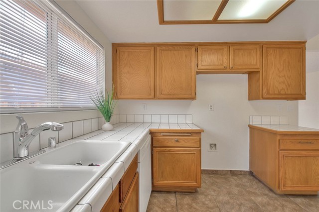 Detail Gallery Image 25 of 56 For 13571 Copperstone Dr, Victorville,  CA 92392 - 3 Beds | 2 Baths