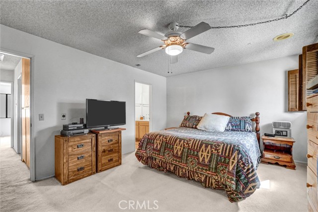 19451 Sherman Way, 504 photo 13