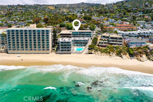 1585 S Coast, Laguna Beach CA: https://media.crmls.org/medias/ecb91bed-b3f2-44e2-a1af-877eb429b2f0.jpg