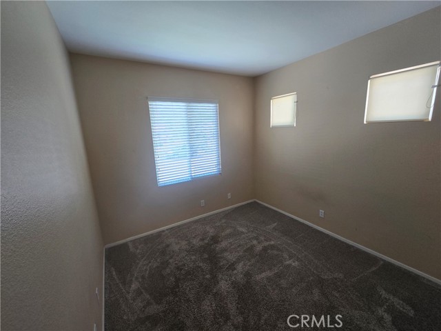 Detail Gallery Image 17 of 23 For 41342 Pine Tree Cir, Temecula,  CA 92591 - 3 Beds | 2 Baths