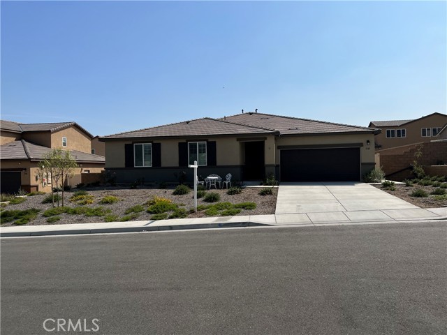 16072 Arrow Boulevard # A, Fontana, California 92335, 4 Bedrooms Bedrooms, ,2 BathroomsBathrooms,Residential,For Sale,16072 Arrow Boulevard # A,CRCV23005754