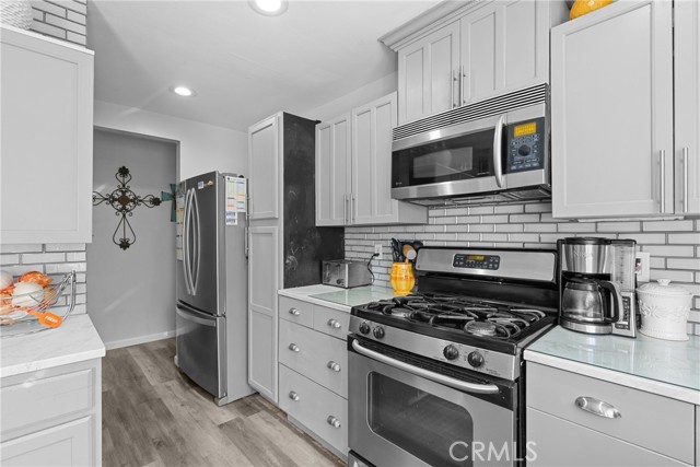 Detail Gallery Image 9 of 23 For 376 Jullien Dr, Santa Maria,  CA 93455 - 3 Beds | 2 Baths