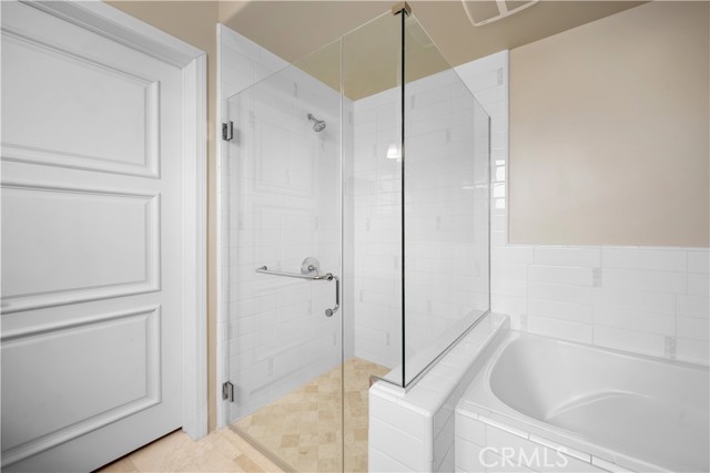 611 Caruso Avenue, Glendale CA: https://media.crmls.org/medias/ecb95427-ff4b-4895-a779-a0eeeb3ec8d3.jpg