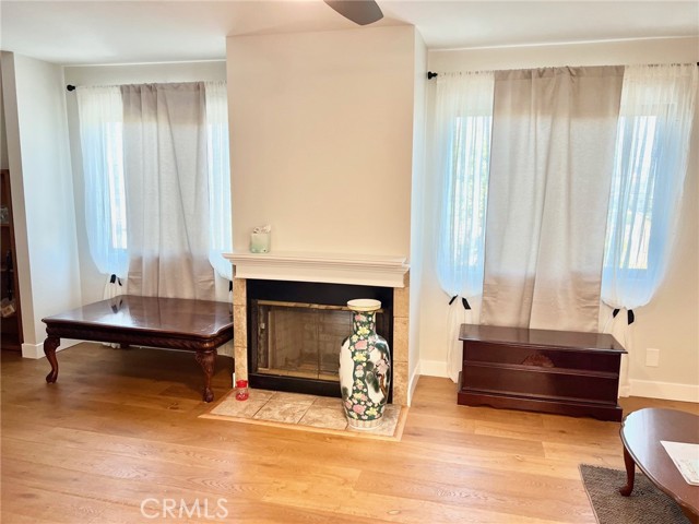 2717 Chadwick Circle, Los Angeles CA: https://media.crmls.org/medias/ecb9d539-e202-4a10-bfcd-da40fc5f0492.jpg