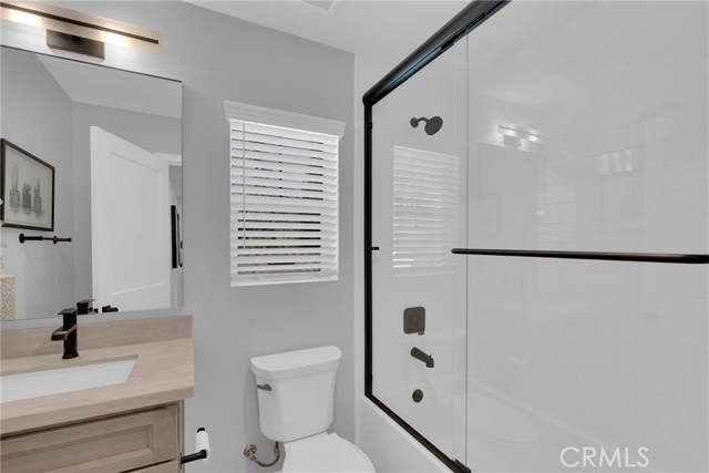 619 E Walnut, Monrovia CA: https://media.crmls.org/medias/ecbaa3fc-6cdd-4520-ad04-a8bd58148f0c.jpg