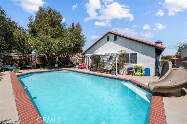 3052 E Avenue S4, Palmdale CA: https://media.crmls.org/medias/ecbad34c-497f-487d-8f28-65ce76fbfd47.jpg