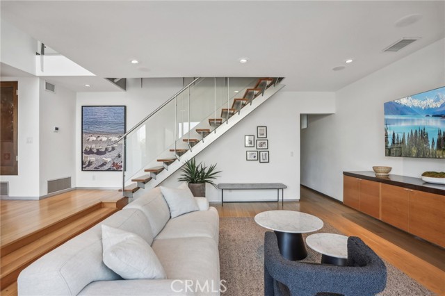 Detail Gallery Image 9 of 71 For 58 6th St, Hermosa Beach,  CA 90254 - 4 Beds | 5 Baths