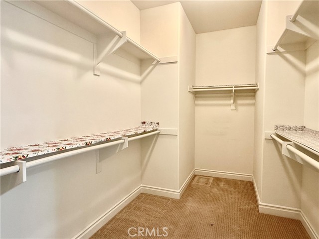 50 Winding Way, Irvine CA: https://media.crmls.org/medias/ecbb9040-c854-4863-b9e0-aca66e12c556.jpg