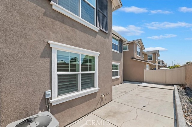 13893 La Pradera Way, Eastvale CA: https://media.crmls.org/medias/ecbc25df-fb73-40d0-8f4d-8b8164c08e0c.jpg
