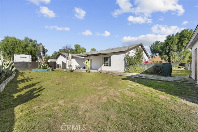 Detail Gallery Image 33 of 52 For 9757 White Oak, Northridge,  CA 91325 - 4 Beds | 3 Baths