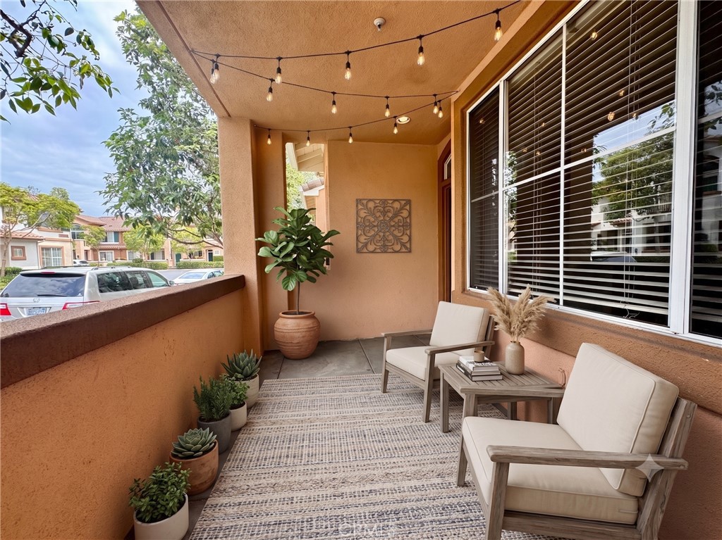 MLS #OC26138622 image #3