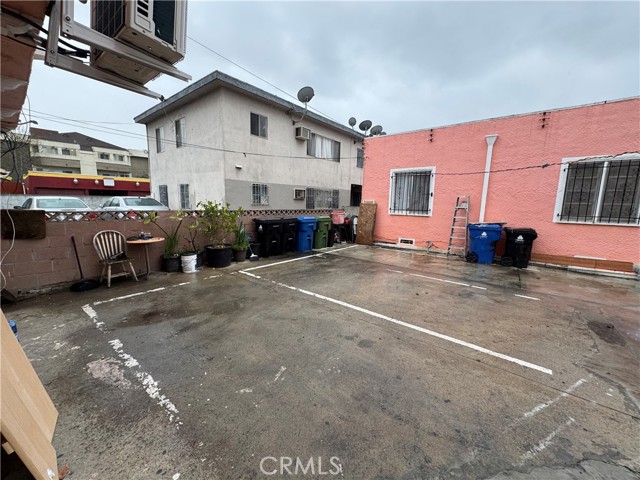 Detail Gallery Image 18 of 21 For 529 W 56th St, Los Angeles,  CA 90037 - – Beds | – Baths