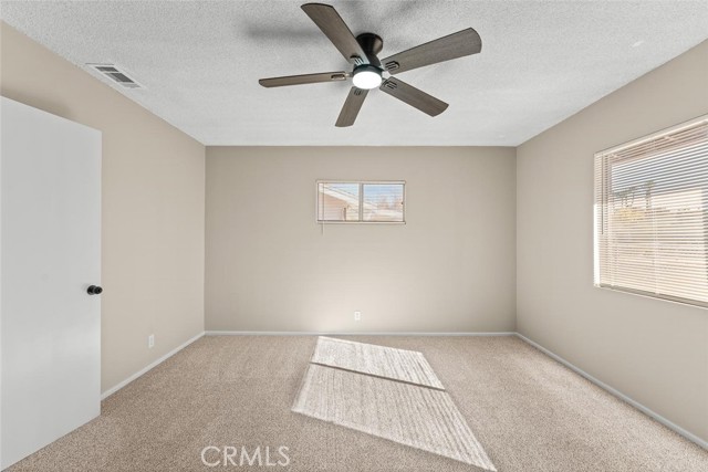 Detail Gallery Image 17 of 28 For 40596 Mulberry Dr, Hemet,  CA 92544 - 3 Beds | 2 Baths