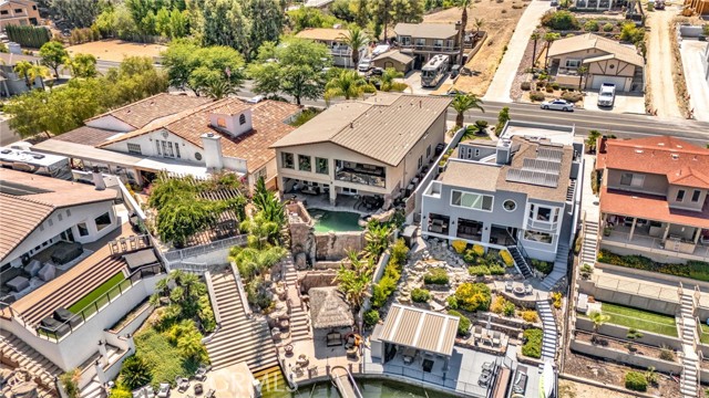 30420 Longhorn Drive, Canyon Lake CA: https://media.crmls.org/medias/ecc0282d-9c81-4e27-9b70-7923fc5729c5.jpg