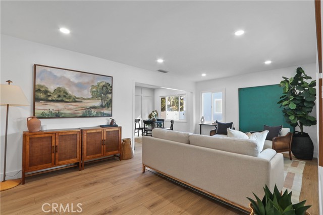 Detail Gallery Image 5 of 24 For 3842 Knoxville, Long Beach,  CA 90808 - 3 Beds | 1 Baths