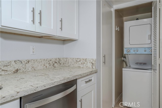 Detail Gallery Image 13 of 38 For 12660 Briarglen Loop #G,  Stanton,  CA 90680 - 2 Beds | 2/1 Baths