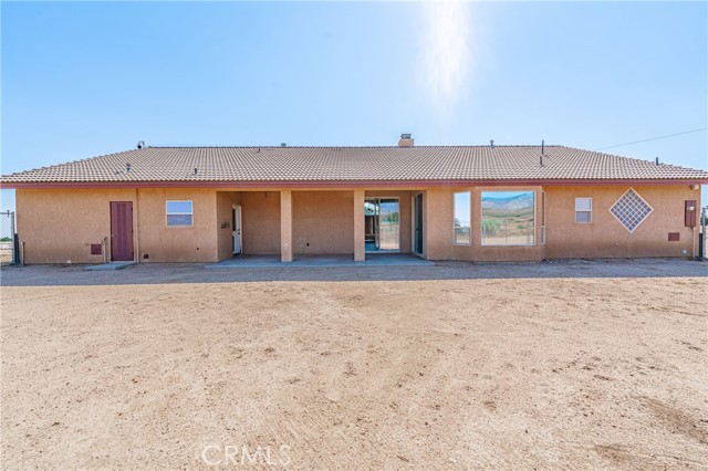 Detail Gallery Image 6 of 59 For 6929 Rattlesnake Rd, Phelan,  CA 92371 - 4 Beds | 2/1 Baths