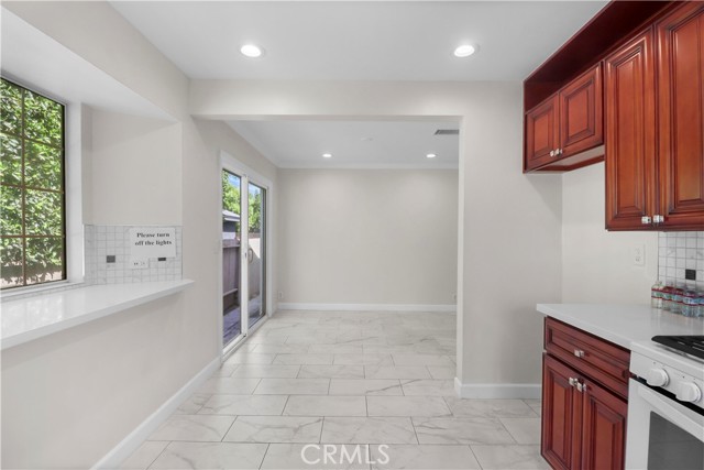 Detail Gallery Image 22 of 31 For 3333 N Los Coyotes Diagonal, Long Beach,  CA 90808 - 3 Beds | 3 Baths