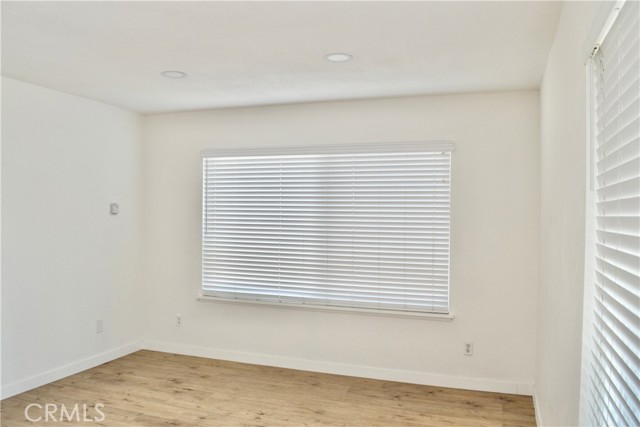 Detail Gallery Image 8 of 43 For 3727 W Avenue K11, Lancaster,  CA 93536 - 3 Beds | 1 Baths