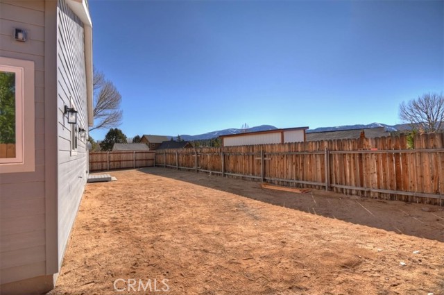 Detail Gallery Image 41 of 50 For 304 San Anselmo, Big Bear City,  CA 92314 - 3 Beds | 3/1 Baths