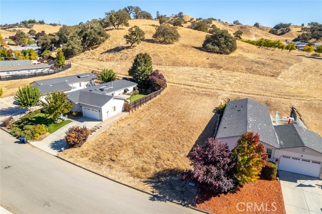 Detail Gallery Image 2 of 17 For 2478 Barn Rd, Paso Robles,  CA 93446 - – Beds | – Baths