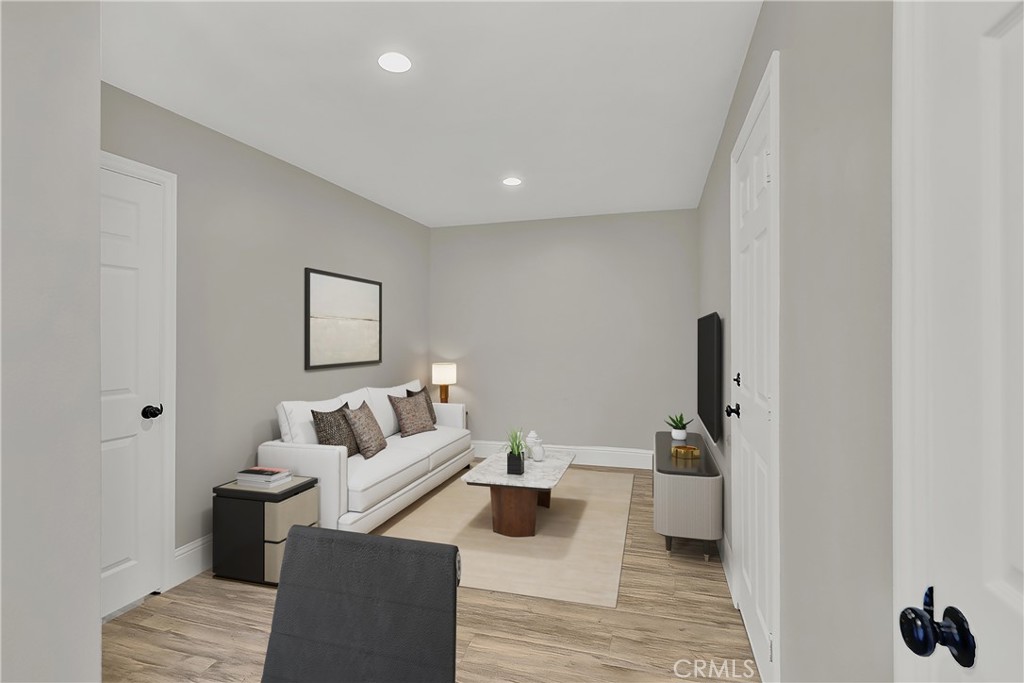 MLS #OC25249713 image #14