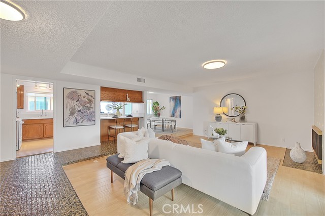 Detail Gallery Image 4 of 21 For 620 W Huntington Dr #236,  Arcadia,  CA 91007 - 2 Beds | 2 Baths