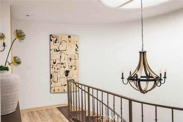 508 Evening Star Lane, Newport Beach CA: https://media.crmls.org/medias/ecc7f1fd-0ae1-4a58-b62c-2f2ce83234bb.jpg