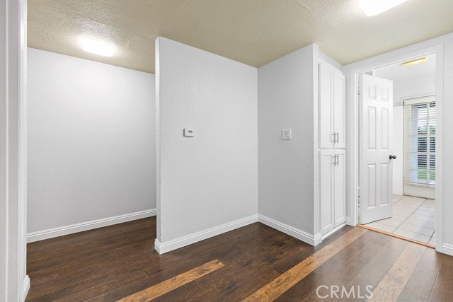 Detail Gallery Image 10 of 26 For 928 E Meats, Orange,  CA 92865 - 4 Beds | 2 Baths