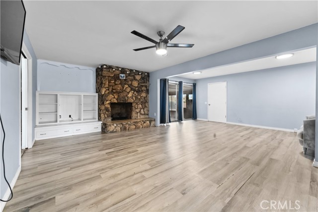 Detail Gallery Image 7 of 33 For 5818 Sycamore, Rialto,  CA 92377 - 3 Beds | 2/1 Baths