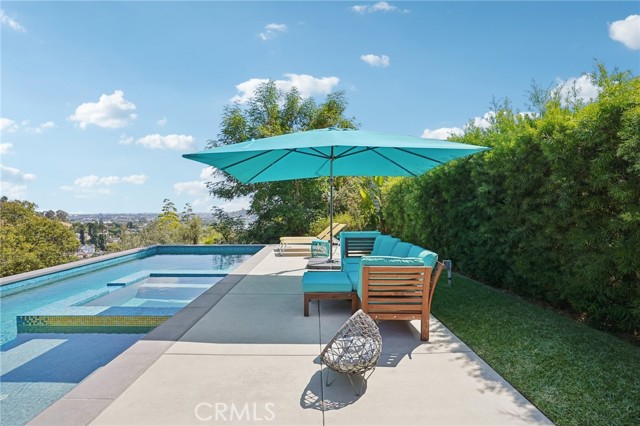 3640 Roseview Avenue, Los Angeles CA: https://media.crmls.org/medias/ecc92346-c3b1-4e5d-95f5-d55a11877ca3.jpg