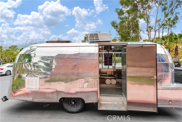824 Cajon Street, Redlands CA: https://media.crmls.org/medias/ecc98305-cc0d-4340-950b-50e1dff3e4e9.jpg