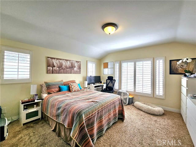 Detail Gallery Image 8 of 18 For 53 Middlebury Ln, Irvine,  CA 92620 - 3 Beds | 2/1 Baths