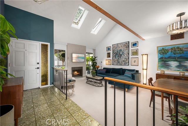9327 Lexington Street, Cypress CA: https://media.crmls.org/medias/ecca990e-e109-4e36-949d-57e0cecaa6c9.jpg