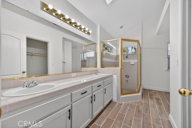 Detail Gallery Image 19 of 23 For 10291 N Whitney, Fresno,  CA 93730 - 4 Beds | 2 Baths