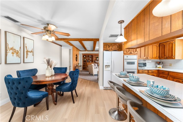 31840 Florida Street, Redlands CA: https://media.crmls.org/medias/eccb5202-ec54-436c-8209-b51f679727fc.jpg