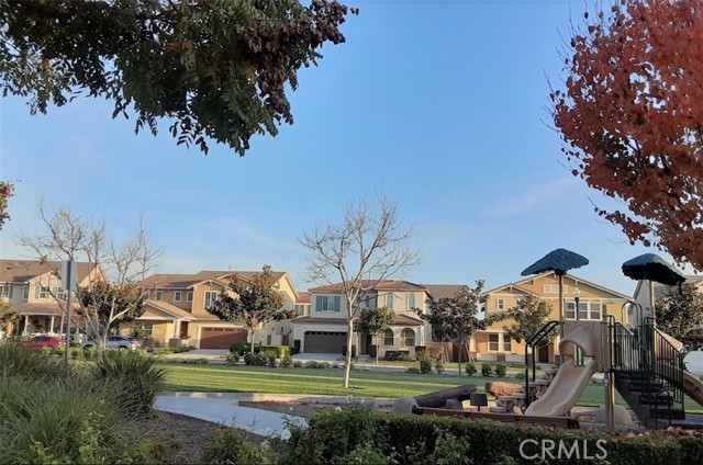 Detail Gallery Image 26 of 30 For 6208 Eucalyptus Ave, Chino,  CA 91710 - 4 Beds | 3 Baths