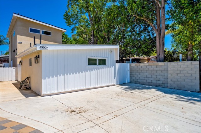 15005 Badlona Drive, La Mirada CA: https://media.crmls.org/medias/eccba185-f4cf-4e20-9787-cf7161496c44.jpg