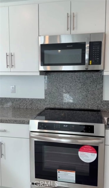 Detail Gallery Image 2 of 5 For 7440 Fig Grove, Riverside,  CA 92507 - 3 Beds | 2/1 Baths