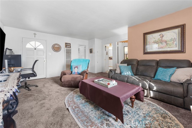 Detail Gallery Image 10 of 48 For 4481 13th St, Riverside,  CA 92501 - – Beds | – Baths