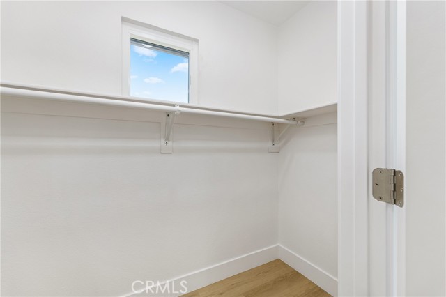 2504 N Fitzsimmons Avenue, Rialto CA: https://media.crmls.org/medias/eccd9cce-d30b-4fc4-808d-3a4ea50f4087.jpg